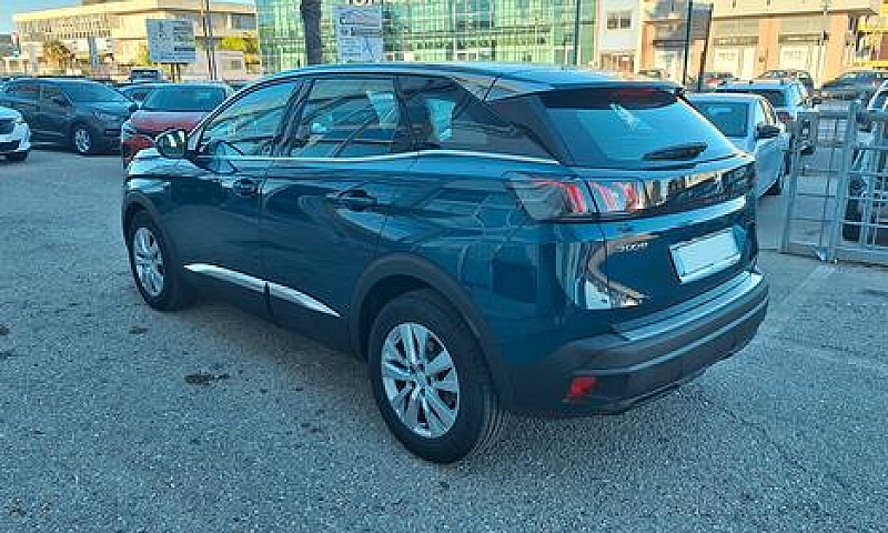 Peugeot 3008 1.5 Blu...