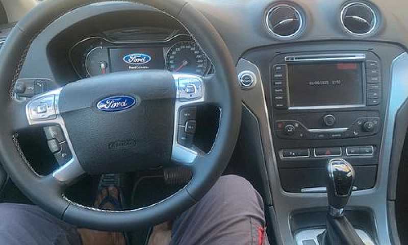 Mondeo Ford...