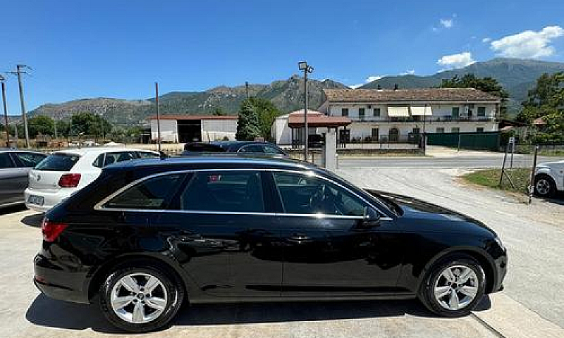 Audi A4 35 Tdi S Tro...