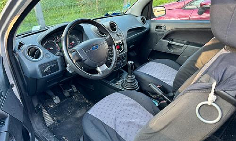 Ford Fiesta 1.4 Dies...