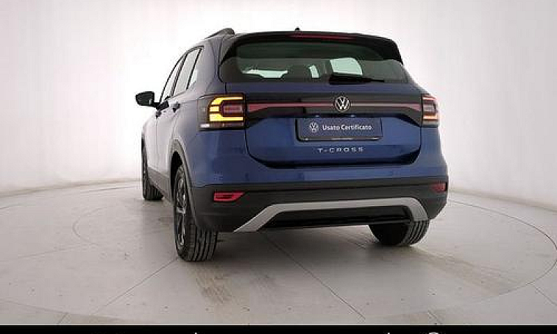 Volkswagen T-Cross 1...