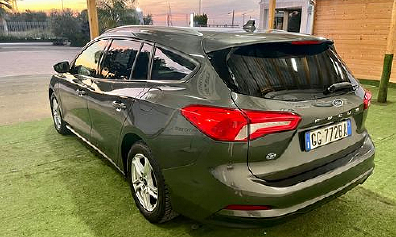 Ford Focus 1.5 Ecobl...