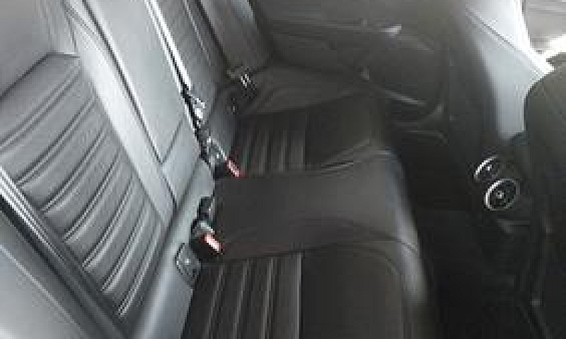 Alfa Romeo Giulia (2...