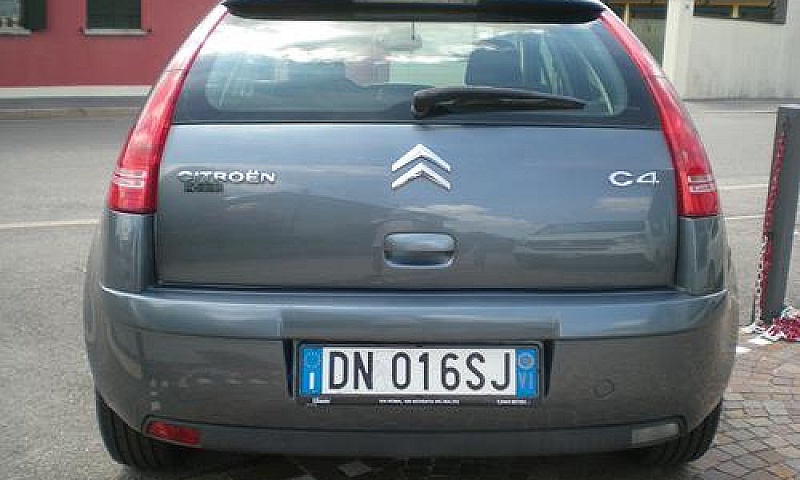 Citroen C4 1.4 Elega...