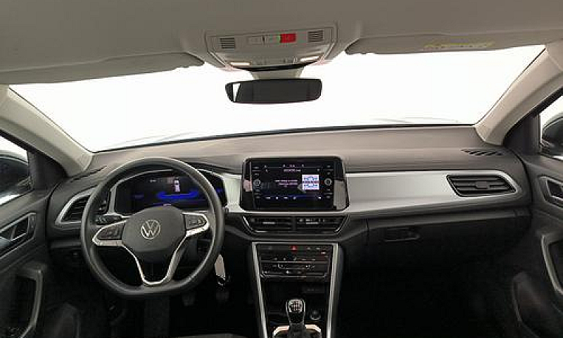 Volkswagen T-Roc 2.0...