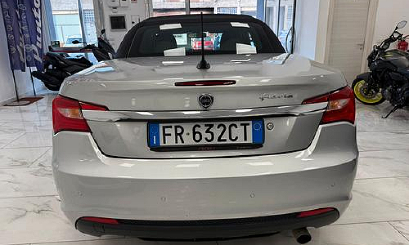 Lancia Flavia 2.4...
