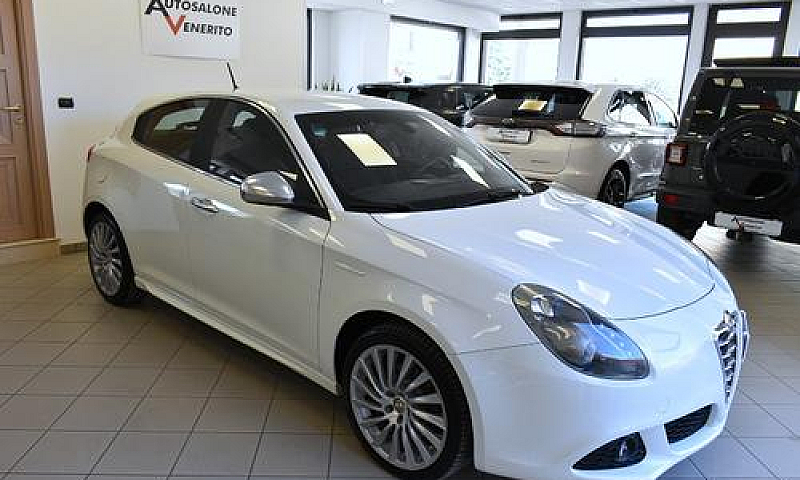 Alfa Romeo Giulietta...
