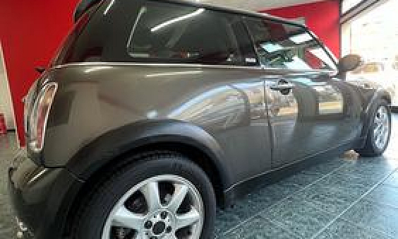 Mini Cooper Park Lan...