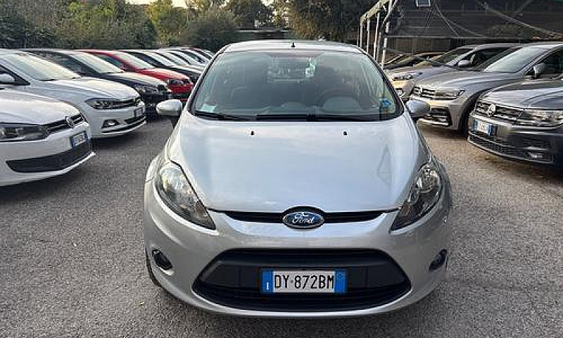 Ford Fiesta 1.4 5 Po...