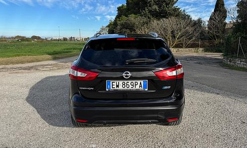 Nissan Qashqai 1.6 D...