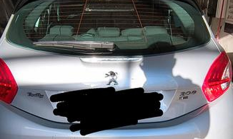 Peugeot 208 - 2014...