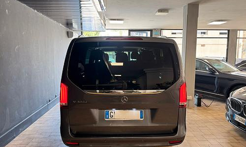 Mercedes-Benz V 300 ...