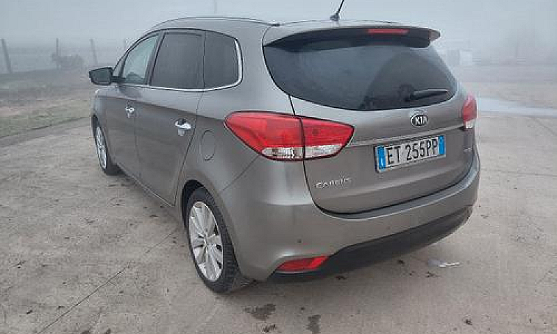 Kia Carens 1.7 Cdi 1...