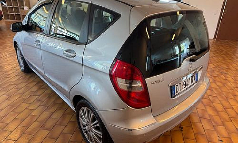 Mercedes-Benz A 150 ...