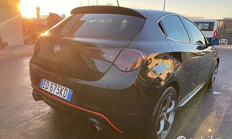 Alfa Romeo Giulietta...