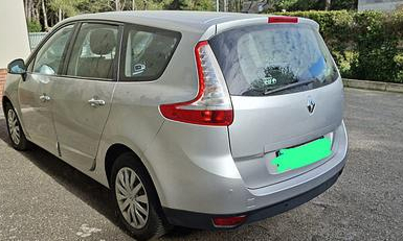 Renault Grand Scenic...