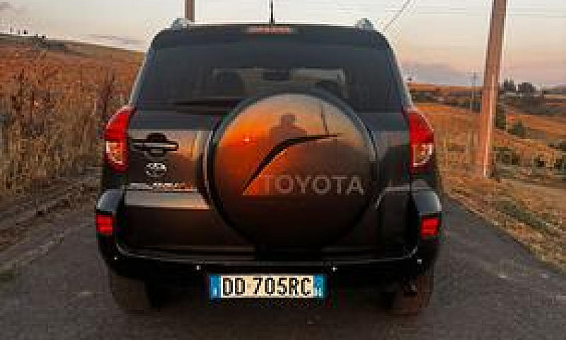 Toyota Rav 4...