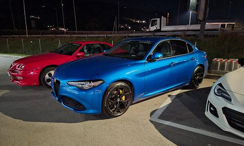 Alfa Romeo Giulia Ve...