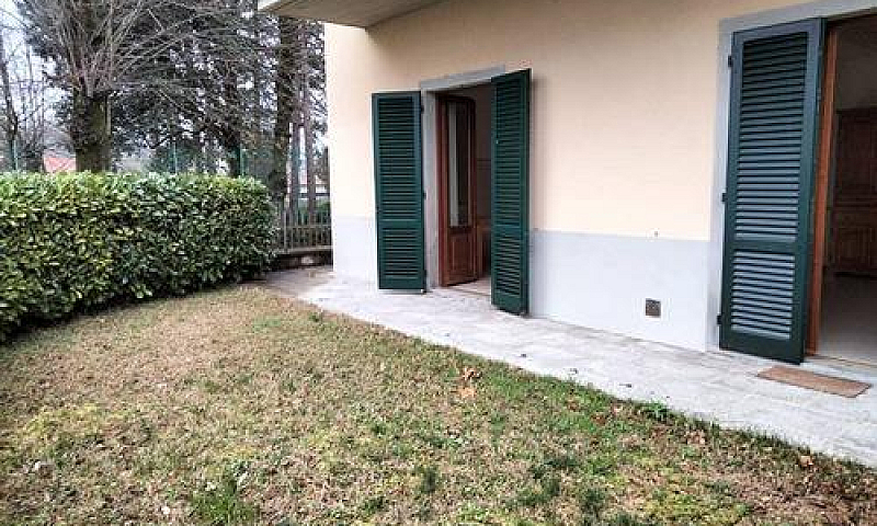 Appartamento A Caste...