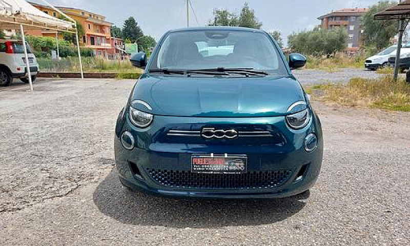 Fiat 500E 42 Kwh Ele...