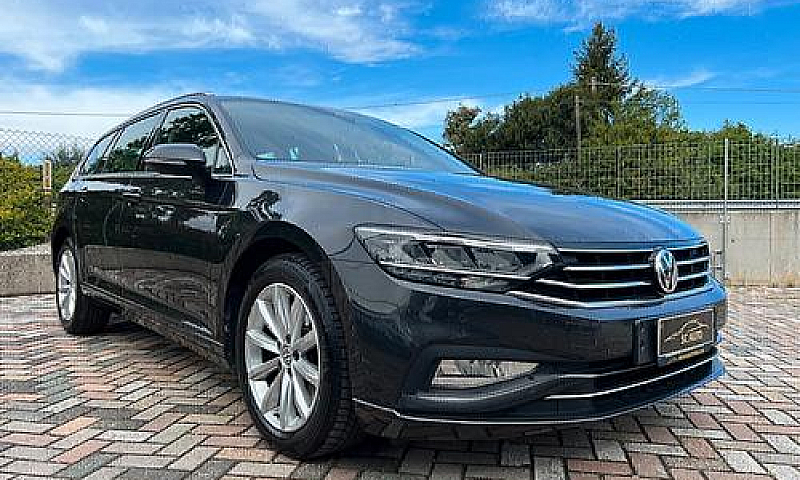 Volkswagen Passat Va...