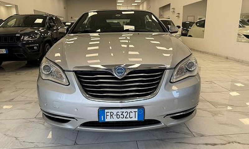 Lancia Flavia 2.4...
