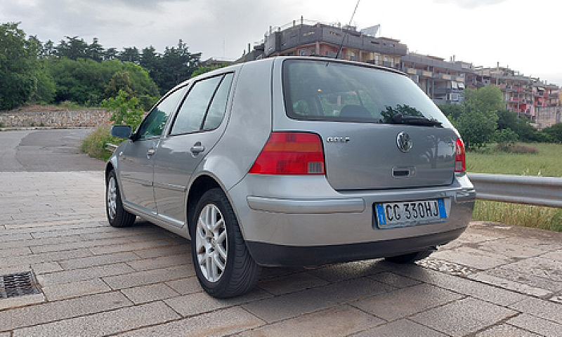 Volkswagen Golf Iv...