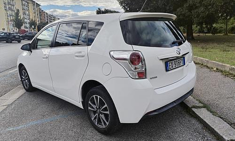 Toyota Verso 1.6 7 P...