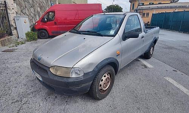 Fiat Strada -Pick Up...
