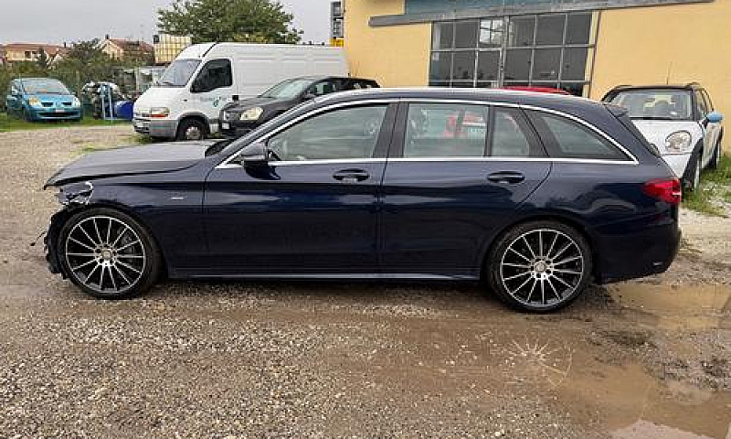 Mercedes-Benz C 220 ...