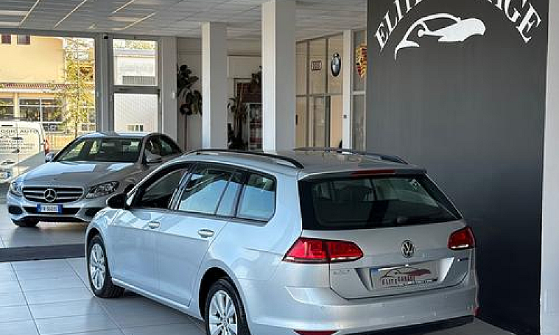 Volkswagen Golf 1.6T...