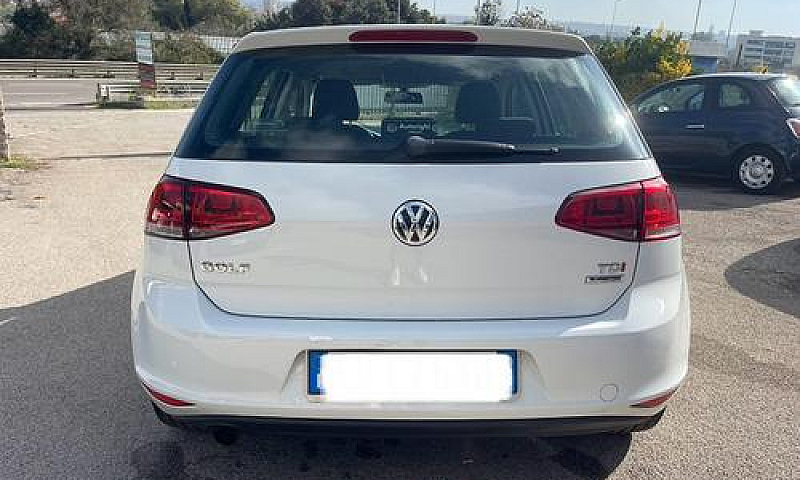 Volkswagen Golf 1.6 ...