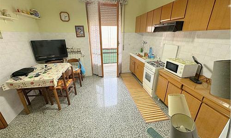 Appartamento A Novi ...