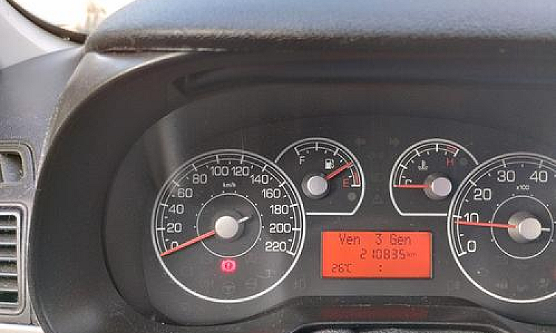 Fiat Grande Punto - ...