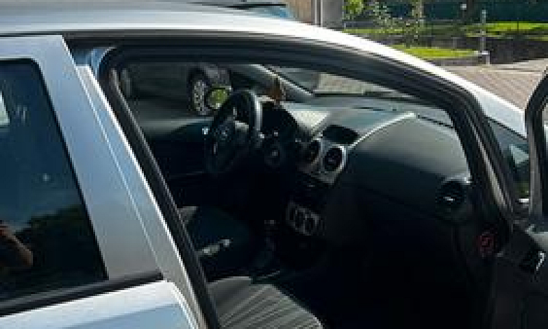 Opel Corsa Neopatent...