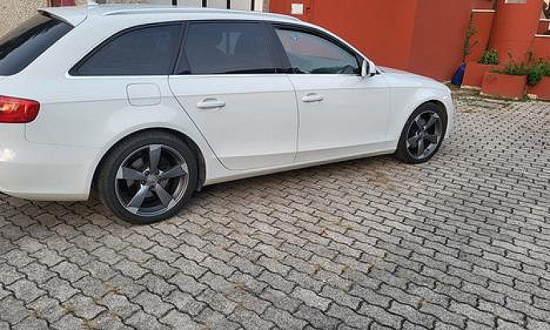 Audi A4...