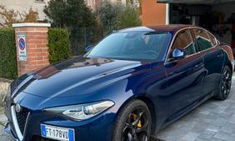 Alfa Romeo Giulia 19...