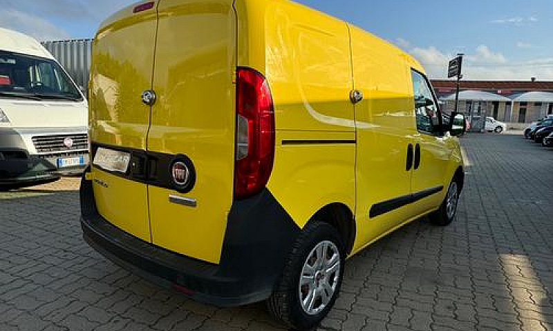 Fiat Doblò 1.3 Mjt 9...