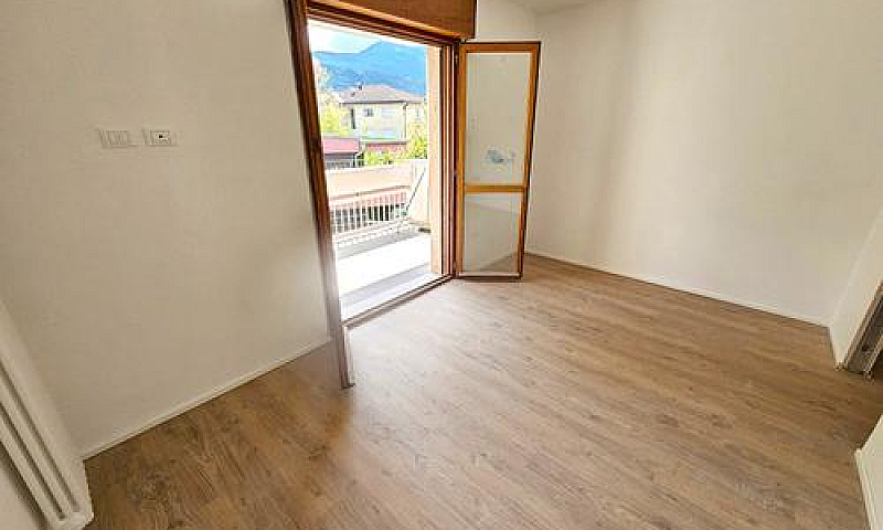 3 Camere, 3 Bagni E ...