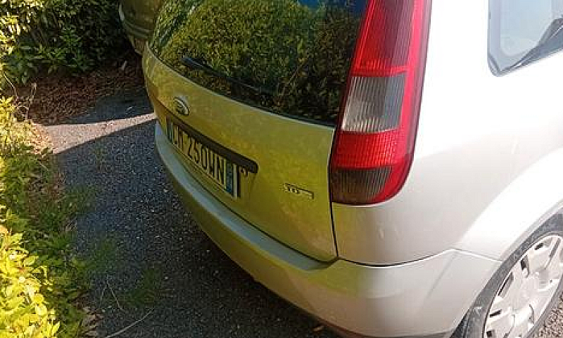 Ford Fiesta 1.4 Tdci...