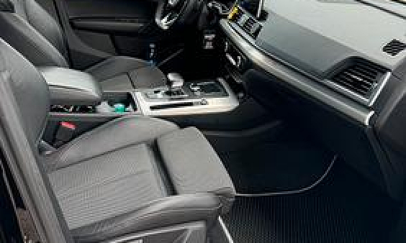 Audi Q5...