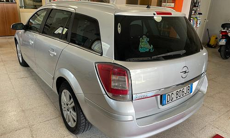Opel Astra 1.9 Cdti ...