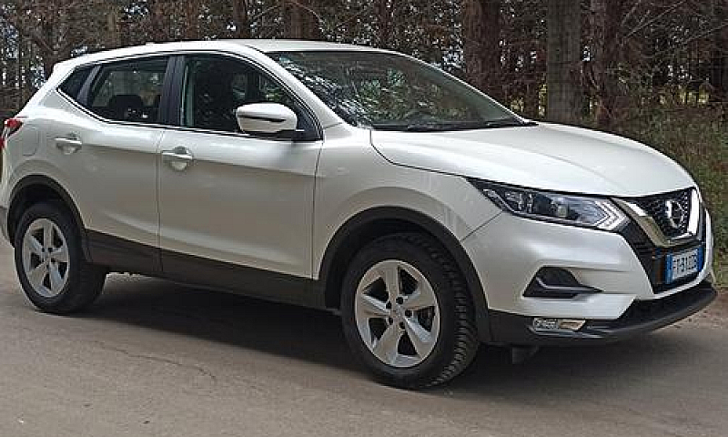 Nissan Qashqai 1.5 D...