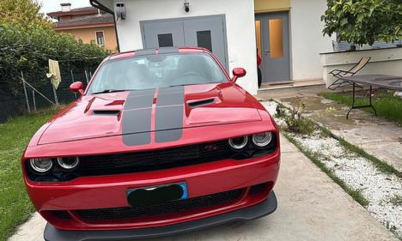 Dodge Challenger...