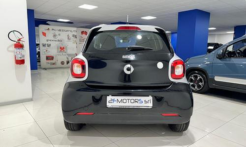 Smart Forfour 1.0 Pa...