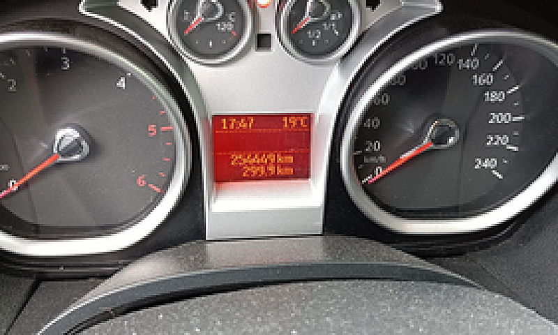 Ford Kuga...