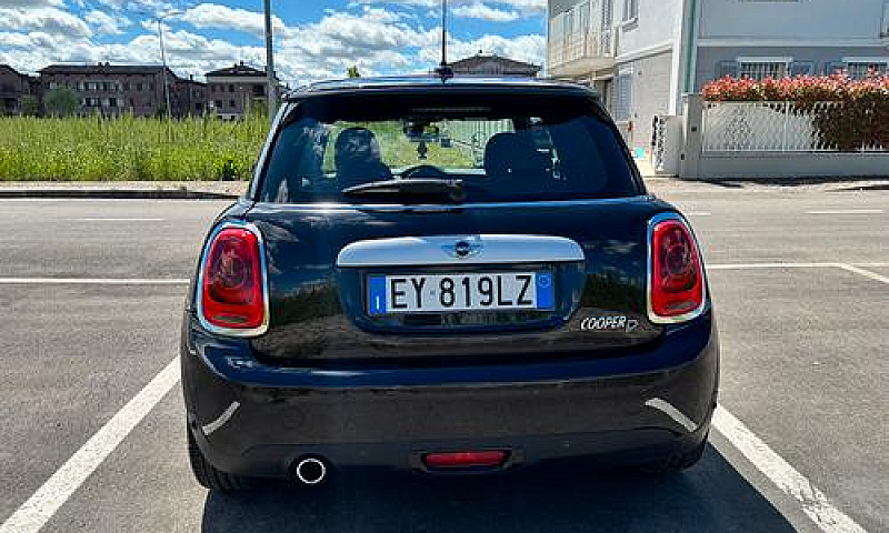Mini Cooper D...