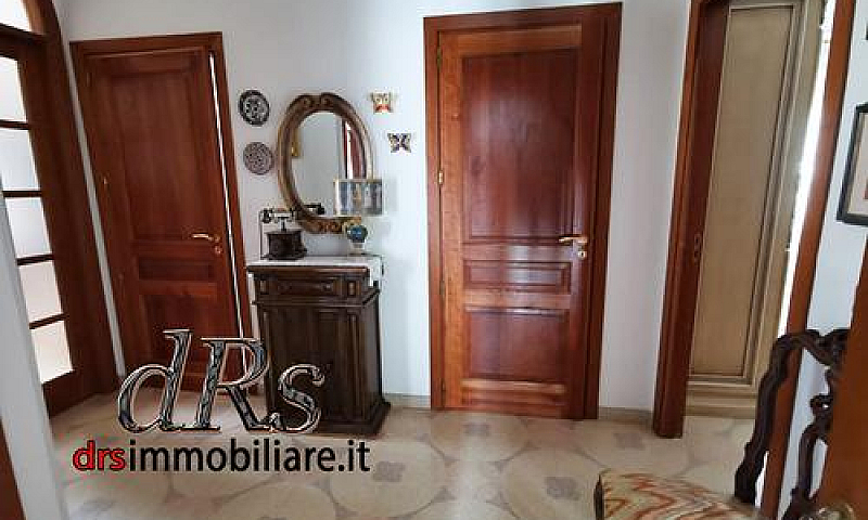 Marconia. Rifinita A...
