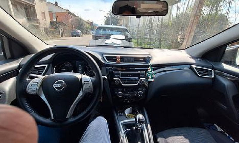 Nissan Qashqai J11 1...
