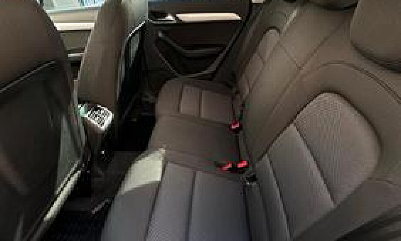 Audi Q3 - 2017...